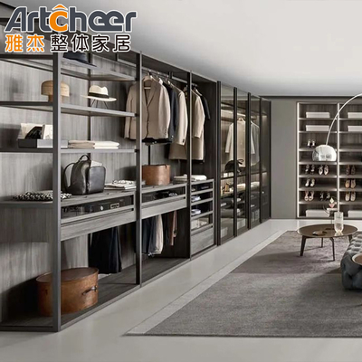 kaufen Offene Tür von Boden bis Decke Moderne Wandern in der Garderobe Erleben Sie den Höhepunkt des Luxus on-line-Fertigung