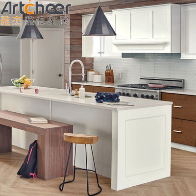 Postverpackung Langlebige gemalte Küchenmöbel mit einfachem Design und Lack