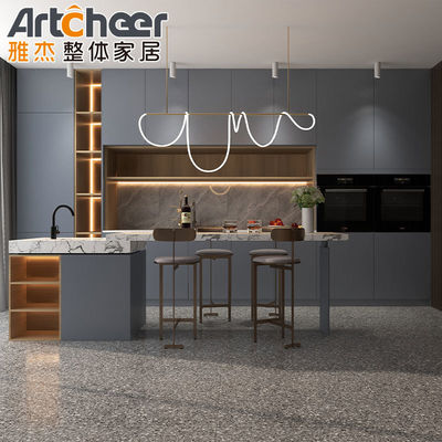 Kundenspezifisches Farb-I-Form-Küchen-Design-Set mit Center Island und Lazy Susan Storage