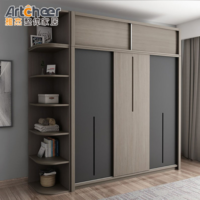 Hochwertige Insel aus der Mitte des Jahrhunderts, im Schlafzimmer eingebaut Schrank mit Klappdesign Stil modern
