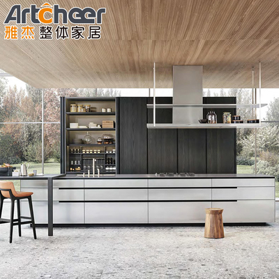 Modernes Küchenschrank-Set Kleine Größe und ganzes Einheitendesign mit Mittelinsel-Tisch